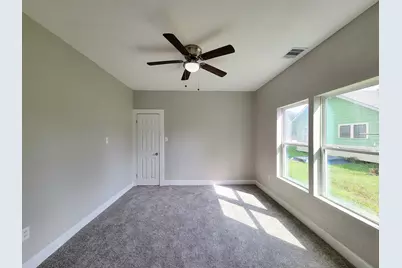 605 N Avenue A, Freeport, TX 77541 - Photo 41