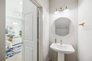 5221 Hillman St, Houston, TX 77023 - Photo 13