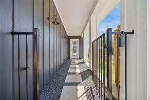 5221 Hillman St, Houston, TX 77023 - Photo 5