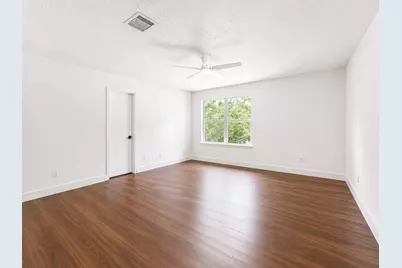 2106 Lakeshore Forest Court, Missouri City, TX 77459 - Photo 23