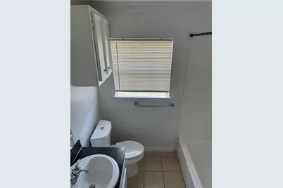 7427 Arnim Street, Houston, TX 77087 - Photo 5
