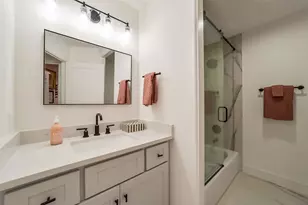 30 Hedwig Cir, Houston, TX 77024 - Photo 41