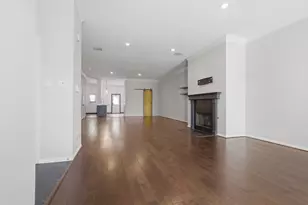 9419 Stonehouse Ln, Houston, TX 77025 - Photo 3