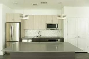 4819 Caroline St, Houston, TX 77004 - Photo 9