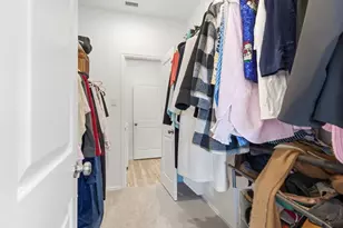 7327 Bartoncliff Dr, Katy, TX 77493 - Photo 17