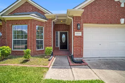 10603 White Bridge Lane, Sugar Land, TX 77498 - Photo 3