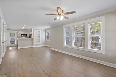 1725 Harvey Mitchell Parkway S #1112, College Station, TX 77840 - Photo 5