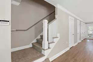 1725 Harvey Mitchell Pkwy S, College Station, TX 77840 - Photo 17