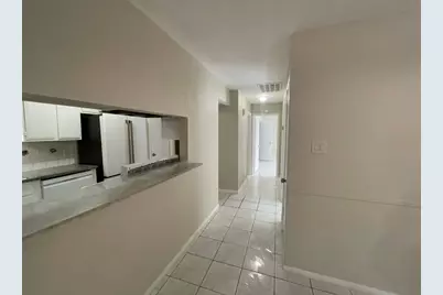 12520 Manor Court, Houston, TX 77072 - Photo 9