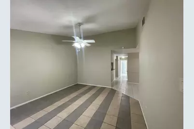 12520 Manor Court, Houston, TX 77072 - Photo 5