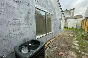 12520 Manor Ct, Houston, TX 77072 - Photo 17