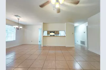 2 Redberry Court, The Woodlands, TX 77381 - Photo 11