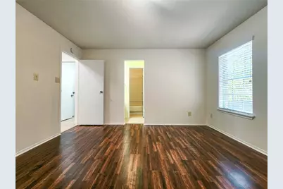 2 Redberry Court, The Woodlands, TX 77381 - Photo 15