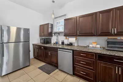 615 7th Street, Galveston, TX 77550 - Photo 9