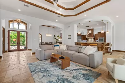 22 Johnathan Landing Court, The Woodlands, TX 77389 - Photo 7