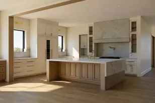 2247 Chilton Rd, Houston, TX 77019 - Photo 3