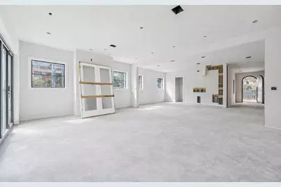 2247 Chilton Road, Houston, TX 77019 - Photo 11