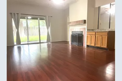 343 Elder Vista Drive, Houston, TX 77598 - Photo 3