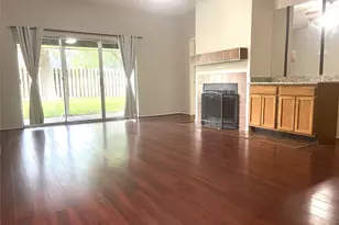 343 Elder Vista Dr, Houston, TX 77598 - Photo 3