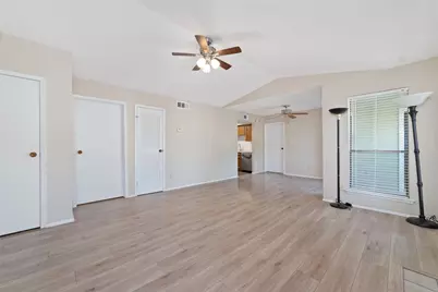 6602 Harbor Town Drive #1202, Houston, TX 77036 - Photo 5