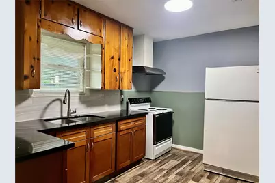 2922 Robinson Boulevard, Texas City, TX 77590 - Photo 5