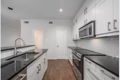 1201 McDuffie Street #103, Houston, TX 77019 - Photo 7