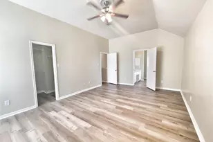 2715 Sailors Moon Dr, Friendswood, TX 77546 - Photo 15