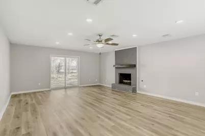 28943 Enchanted Drive, Shenandoah, TX 77381 - Photo 5