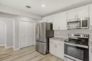 28943 Enchanted Dr, Shenandoah, TX 77381 - Photo 11