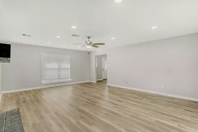 28943 Enchanted Drive, Shenandoah, TX 77381 - Photo 7