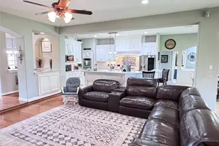 707 Fairway Oaks, Conroe, TX 77302 - Photo 15