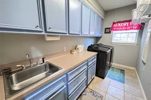 707 Fairway Oaks, Conroe, TX 77302 - Photo 27