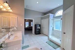 707 Fairway Oaks, Conroe, TX 77302 - Photo 37