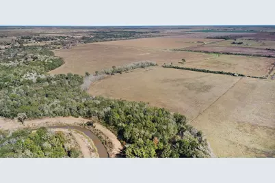 0013 Fm 562, Anahuac, TX 77514 - Photo 5