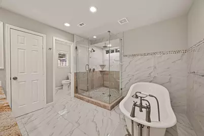 5207 Bent Bough Lane, Houston, TX 77088 - Photo 39