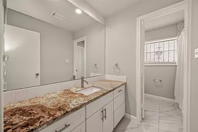 5207 Bent Bough Lane, Houston, TX 77088 - Photo 23