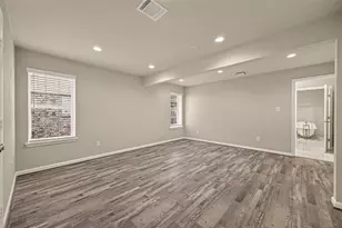 5207 Bent Bough Ln, Houston, TX 77088 - Photo 37