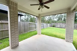 415 Northern Pike Dr, Conroe, TX 77318 - Photo 29