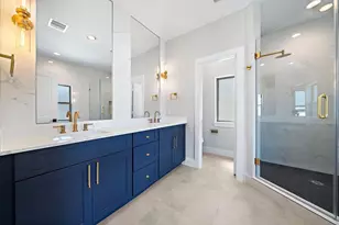 8430 Vogue Ln, Houston, TX 77055 - Photo 13