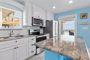 622 Fin Alley, Surfside Beach, TX 77541 - Photo 7