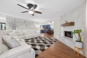 5722 Arncliffe Dr, Houston, TX 77088 - Photo 17