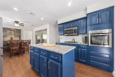 5722 Arncliffe Drive, Houston, TX 77088 - Photo 9