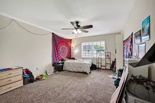 2600 Bellefontaine St Apt D24, Houston, TX 77025 - Photo 23