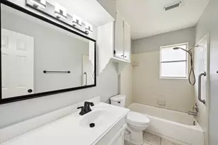 1804 Sleepy Creek Way, Pearland, TX 77581 - Photo 19