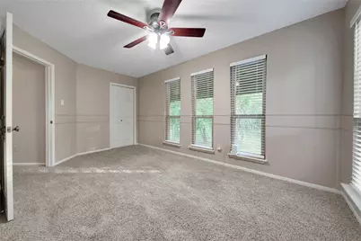 9814 King Circle S, Manvel, TX 77578 - Photo 23