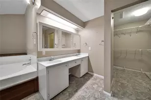 9814 King Cir S, Manvel, TX 77578 - Photo 17