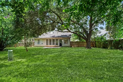 1805 Manor Circle, Rosenberg, TX 77471 - Photo 25