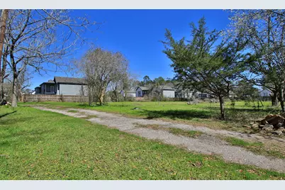 1929 Argo Road, Conroe, TX 77301 - Photo 11