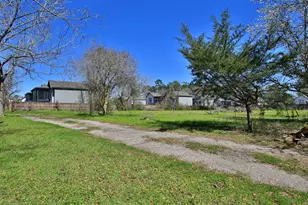 1929 Argo Rd, Conroe, TX 77301 - Photo 11