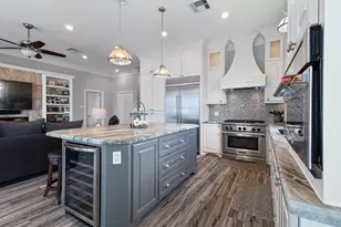 16530 Tampico Way, Jamaica Beach, TX 77554 - Photo 7